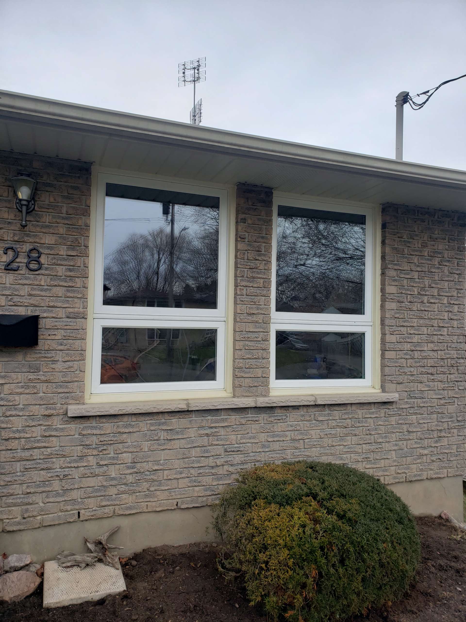 Before picture of window before Bay Window Install in St. Catharines