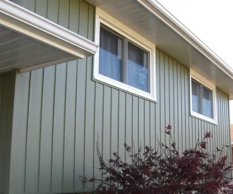 Board and batten vinyl siding installation by Great Northern Home Exteriors