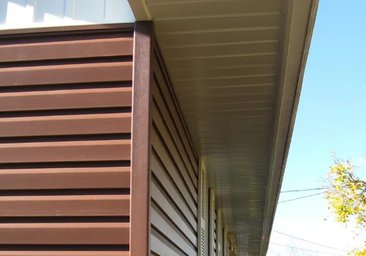 Horizontal siding installation project in Welland by Great Northern Home Exteriors